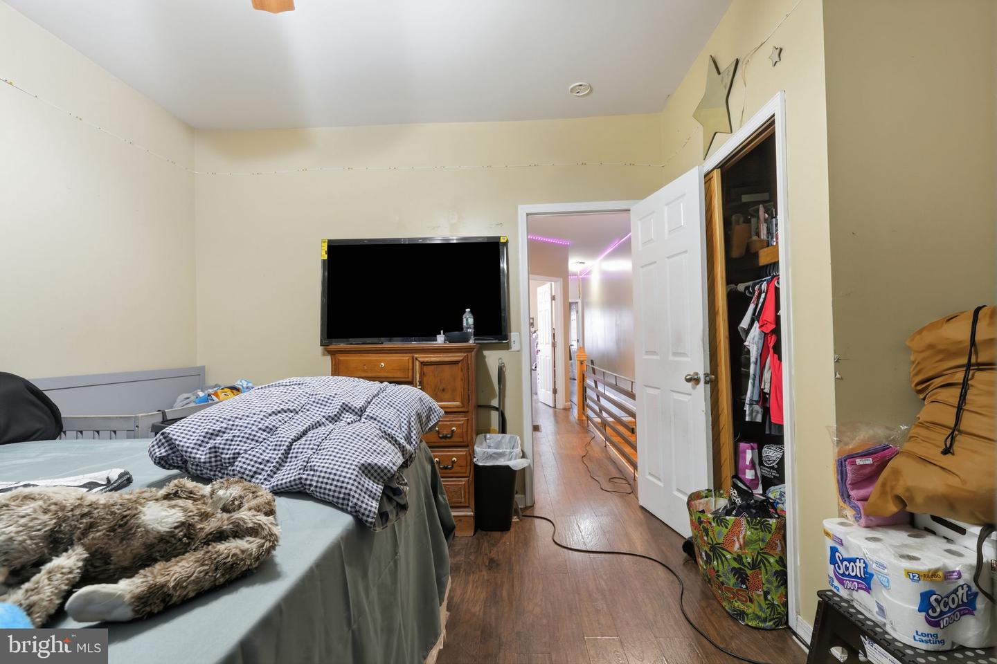 910 E Westmoreland St Property Photo 21