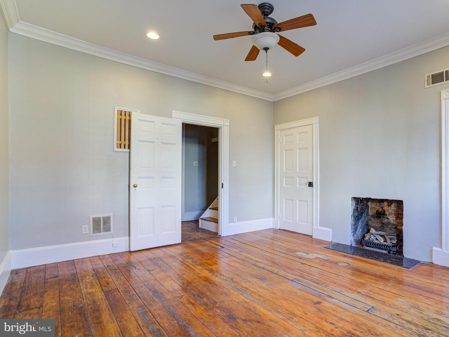 112 Fairmount Ave Property Photo 2