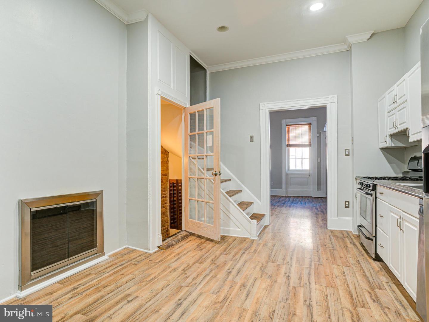 112 Fairmount Ave Property Photo 4