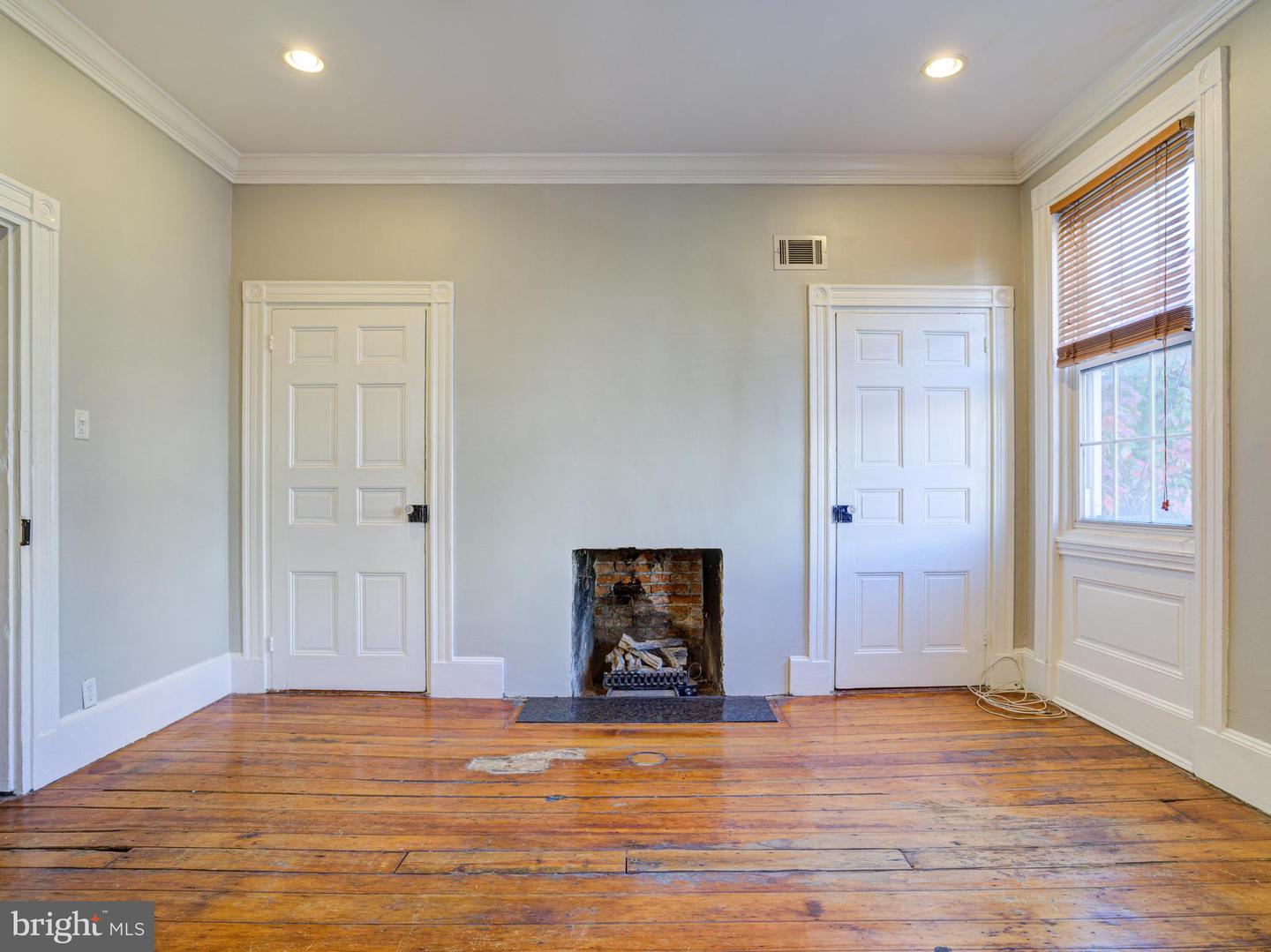 112 Fairmount Ave Property Photo 10