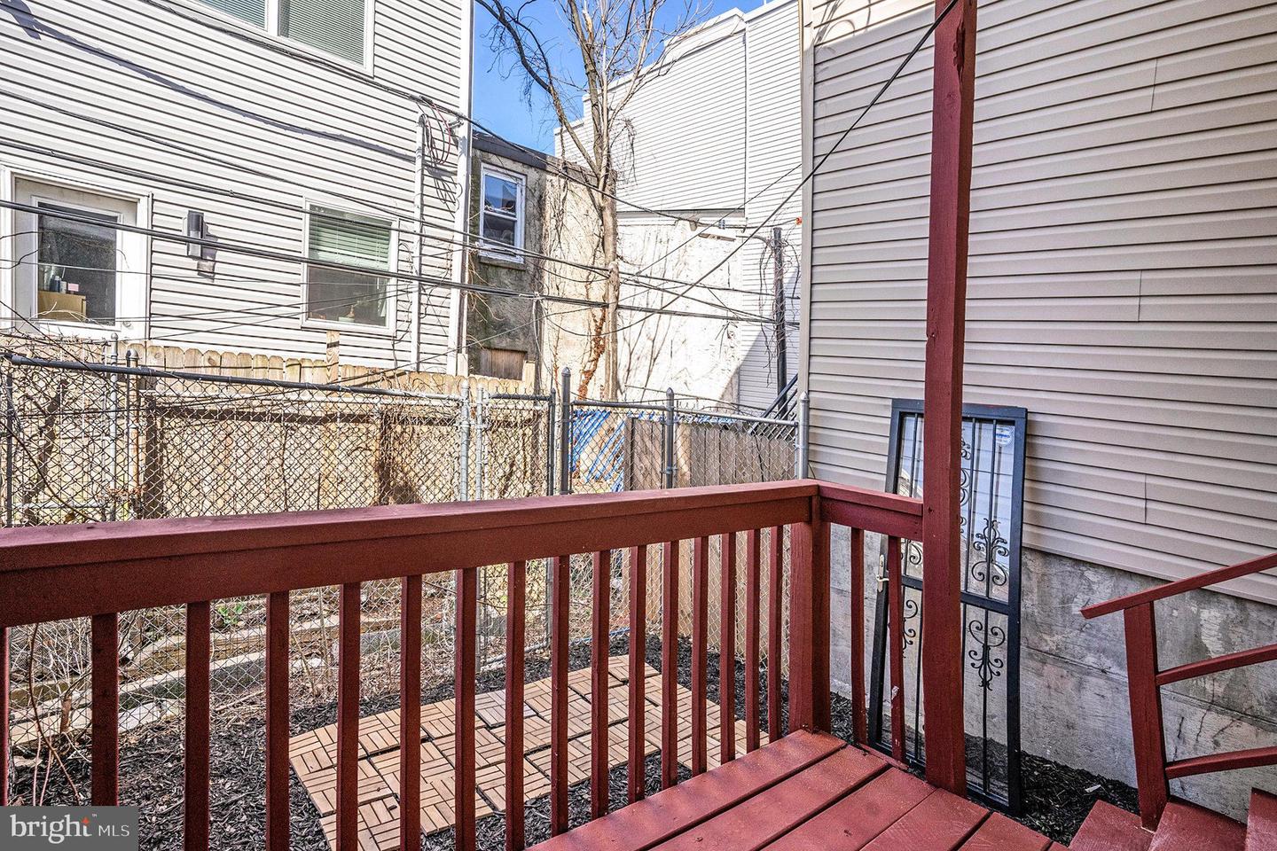 1260 N Newkirk St Property Photo 24