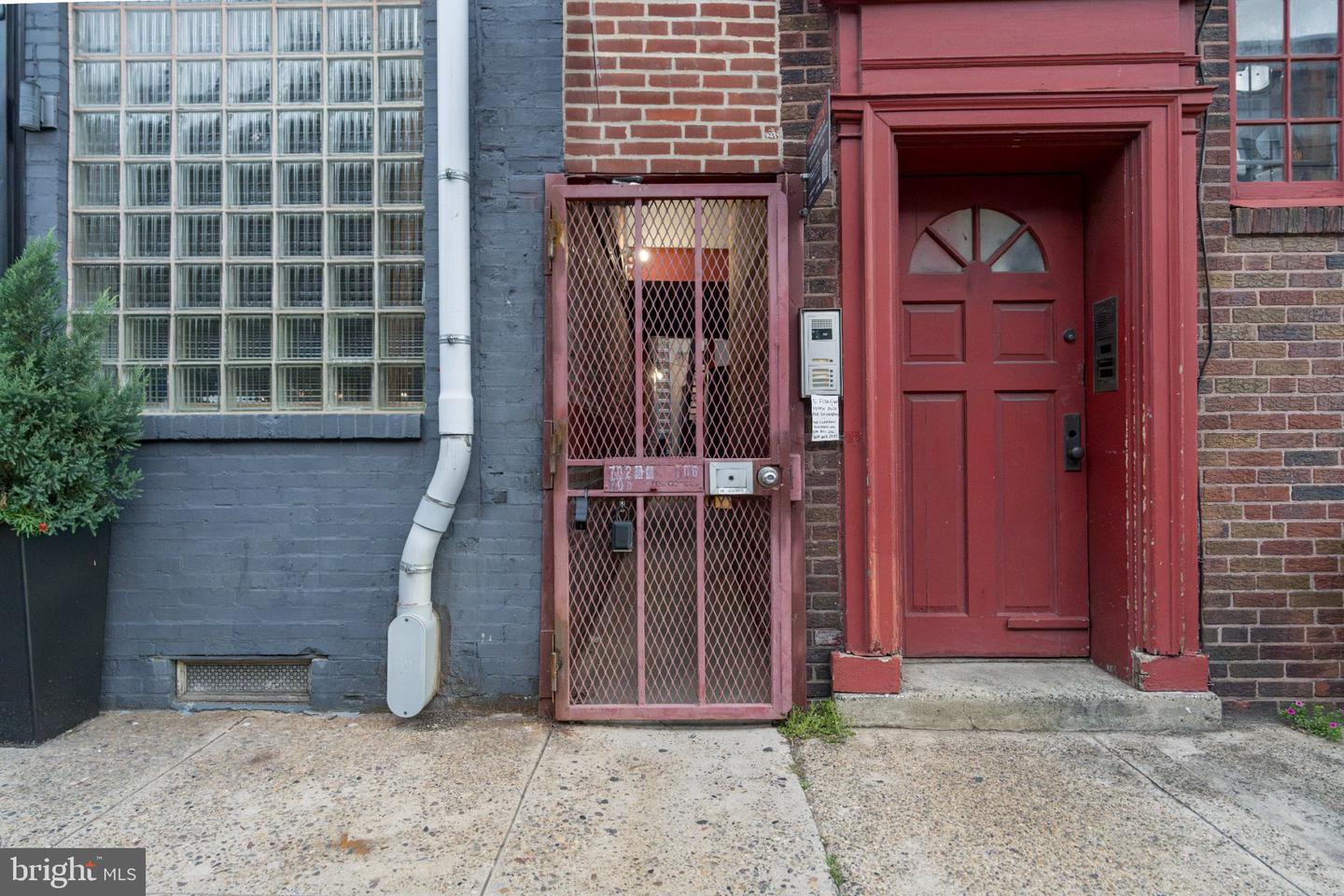 706 N 2nd St #a Property Photo 1