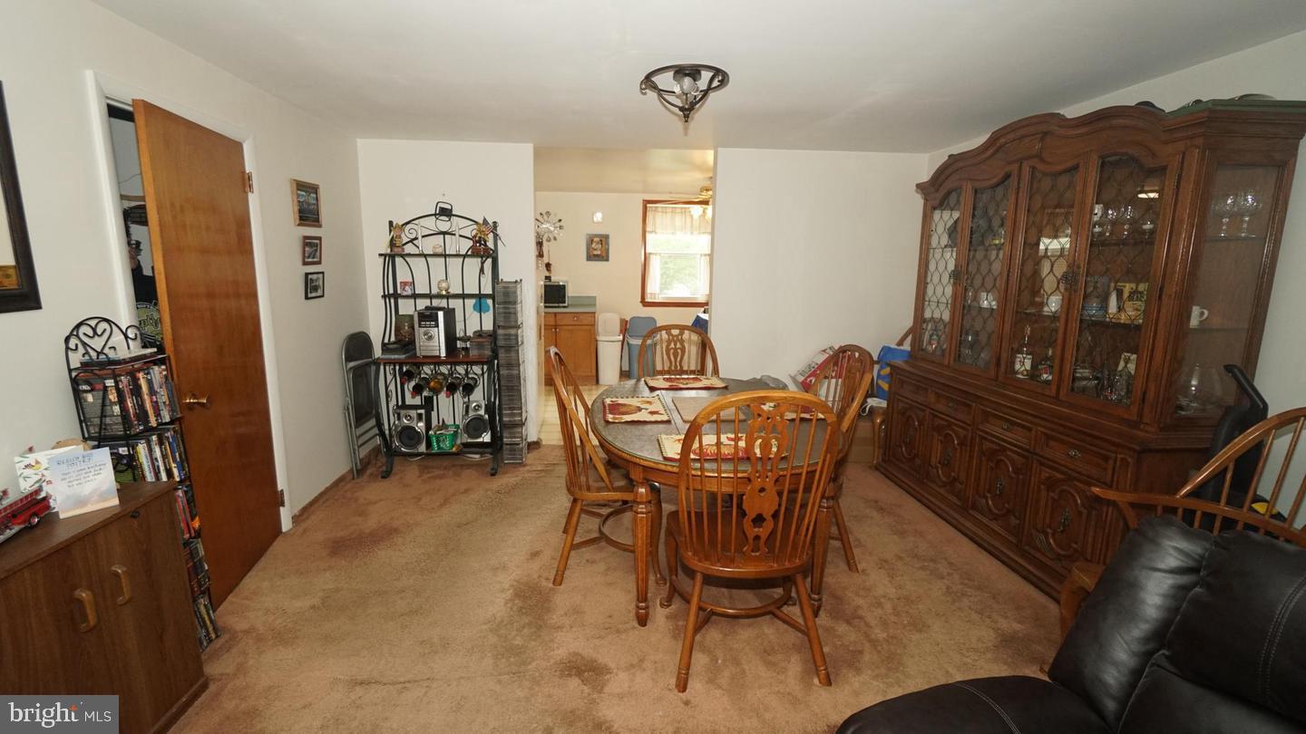 12032 Farwell Rd Property Photo 7