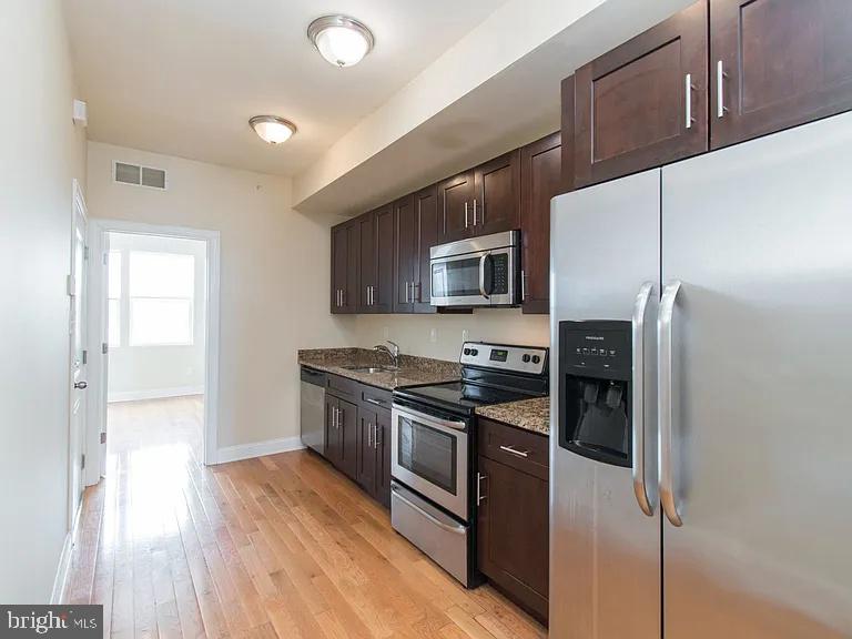 1929 N Gratz St #2 Property Photo 5