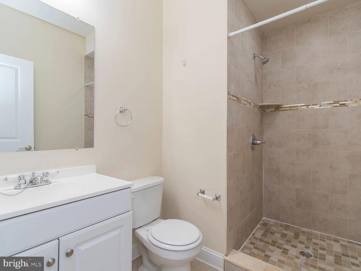 1929 N Gratz St #2 Property Photo 27