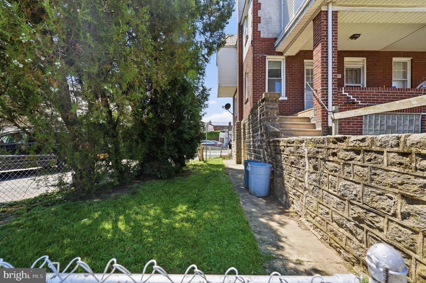 3532-34 Wellington St Property Photo 3