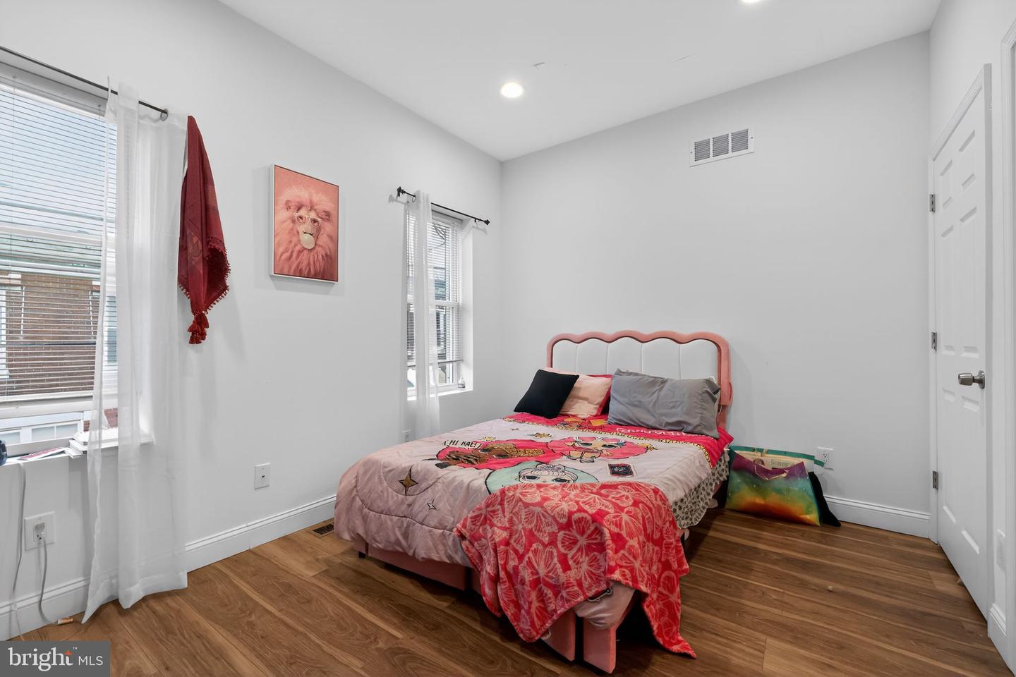 1827 Dudley St Property Photo 21