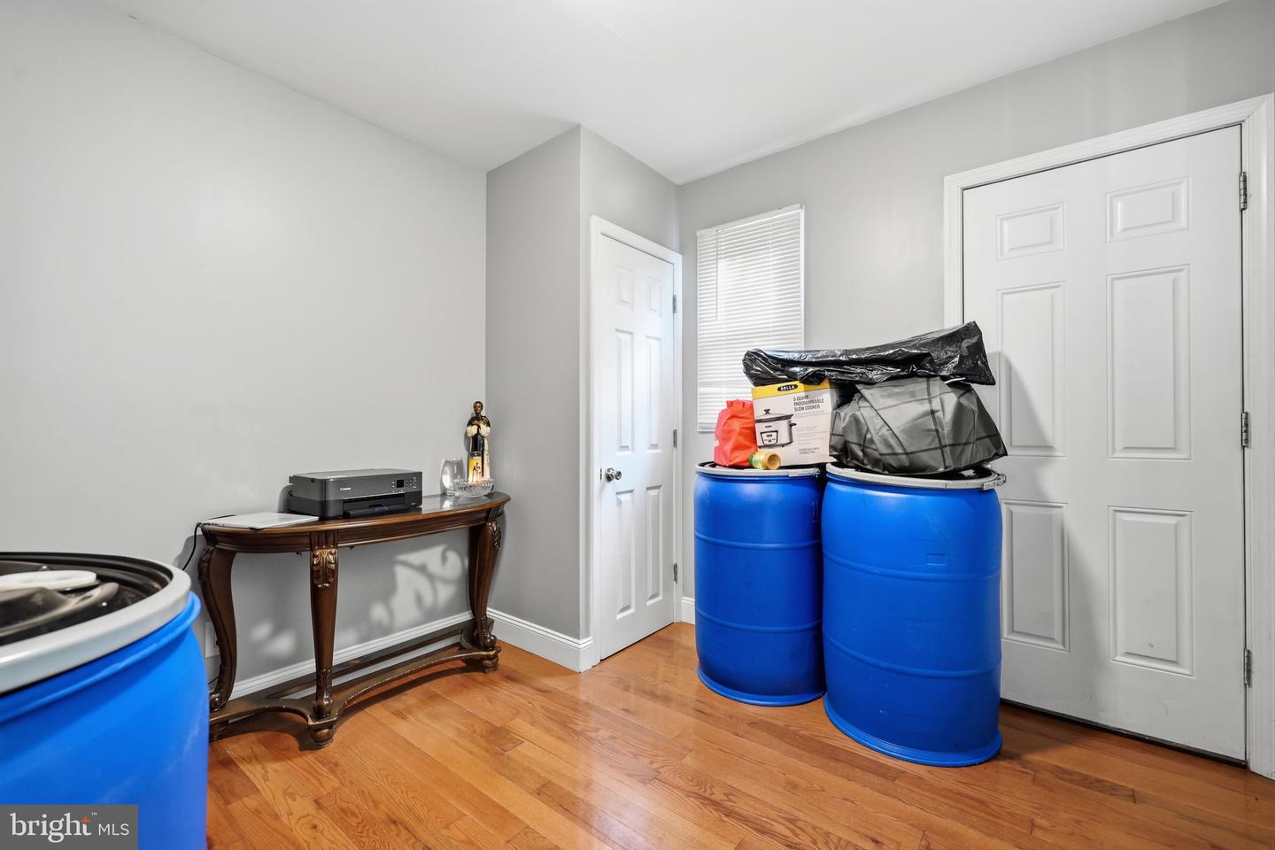 4046 N Fairhill St Property Photo 12