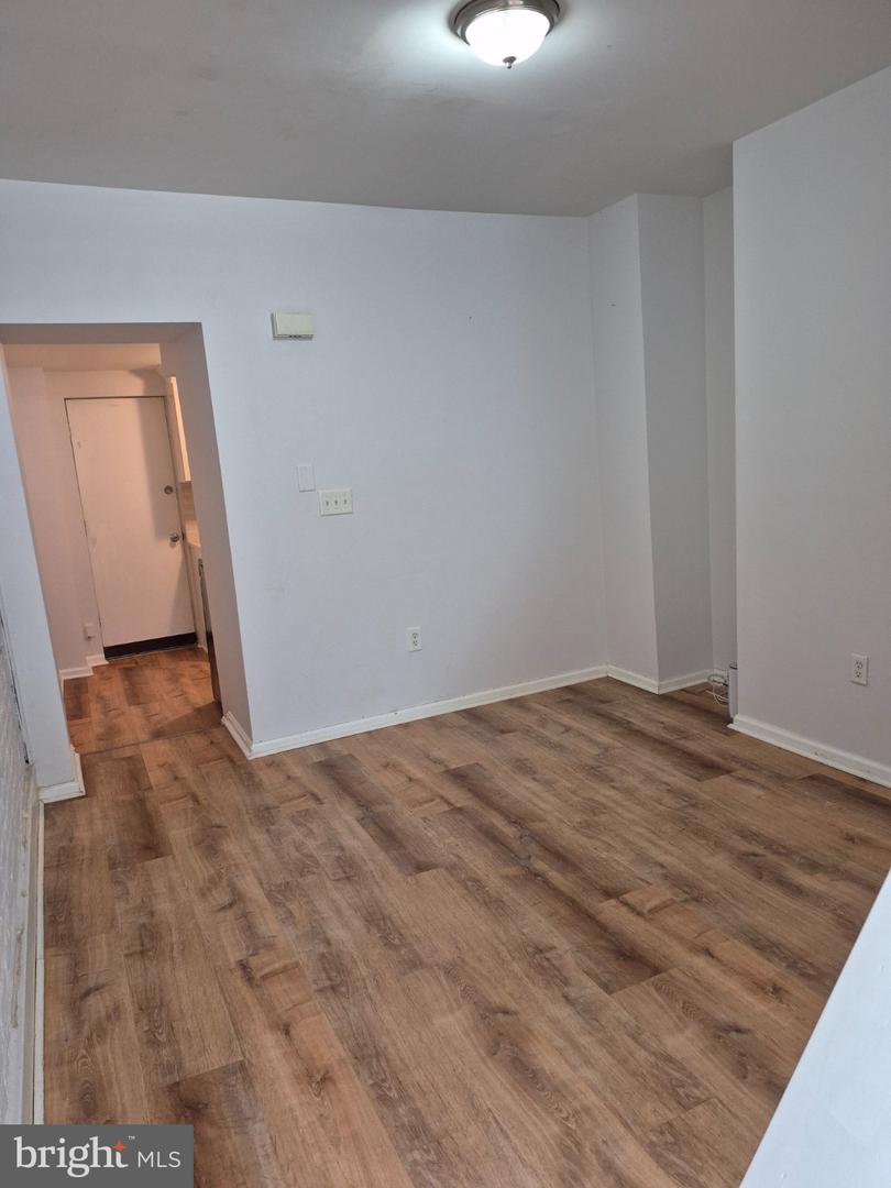 3921 Brandywine St Property Photo 2