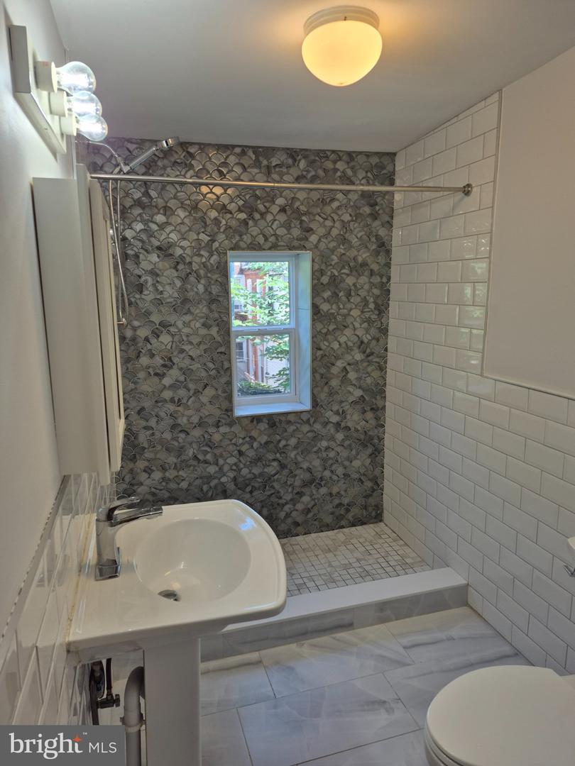 3921 Brandywine St Property Photo 9
