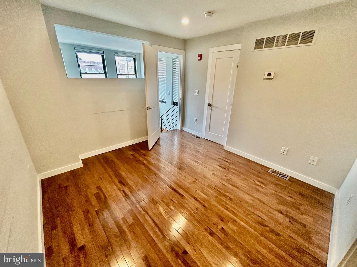 4811 Walnut St Property Photo 16