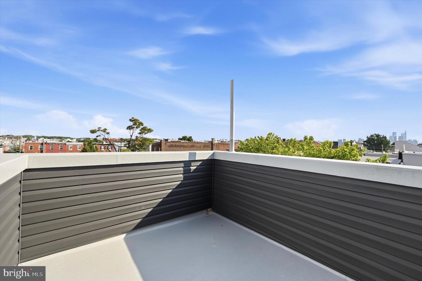 2511 Sepviva St Property Photo 32