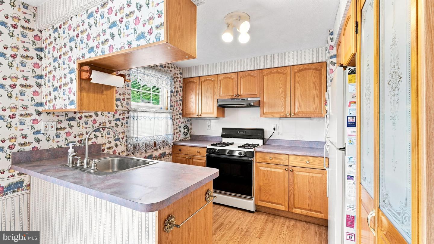 10228 W Keswick Rd Property Photo 6