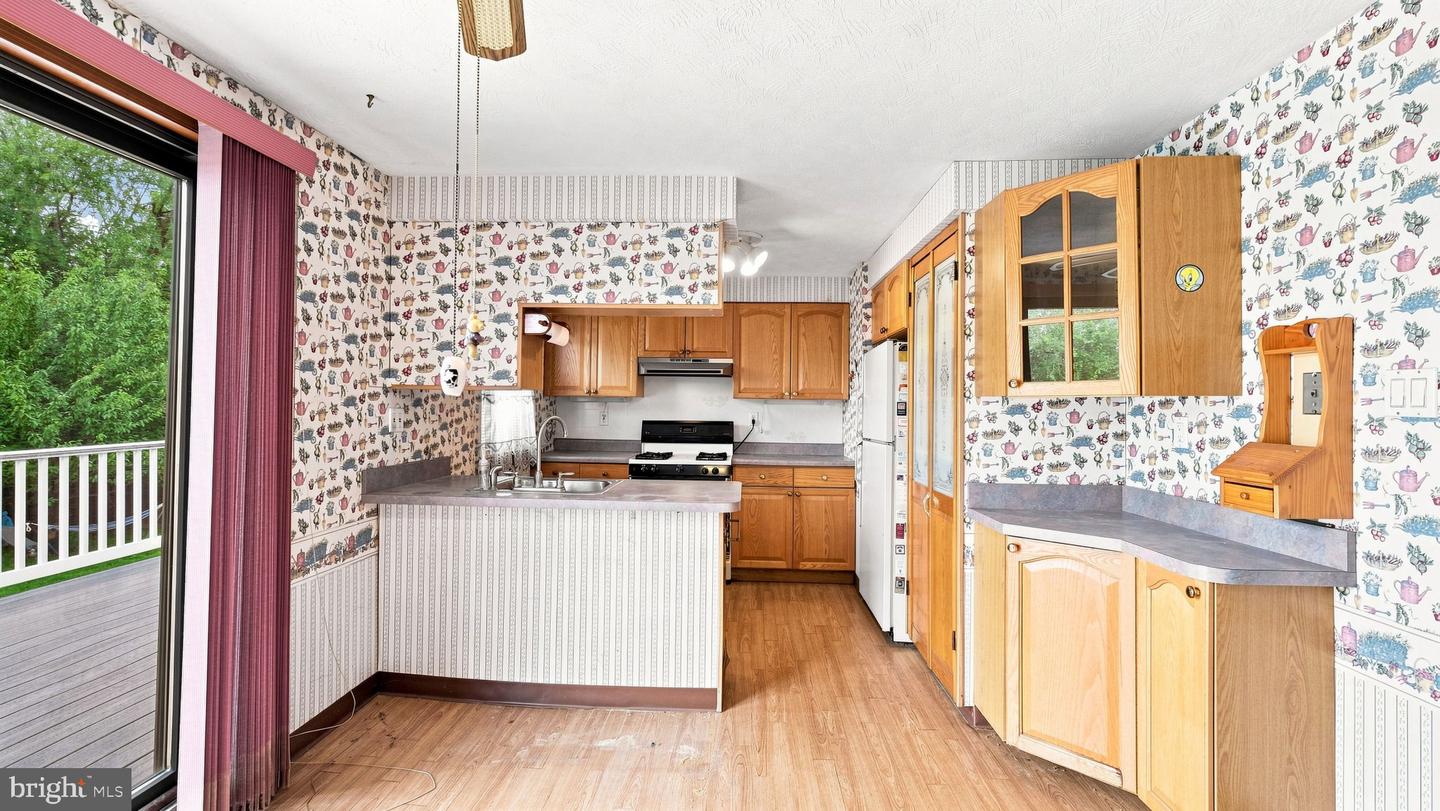 10228 W Keswick Rd Property Photo 7