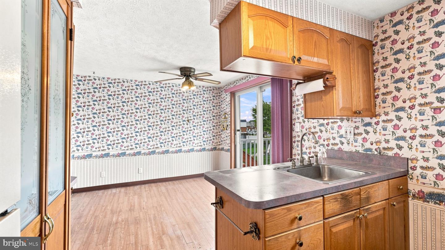 10228 W Keswick Rd Property Photo 8