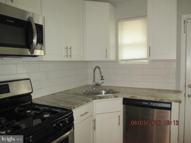 1914 Mountain St Property Photo 4