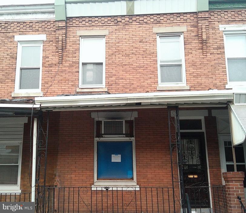 524 N Allison St Property Photo 2