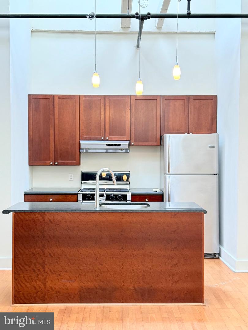 431 Fairmount Ave #2c Property Photo 4