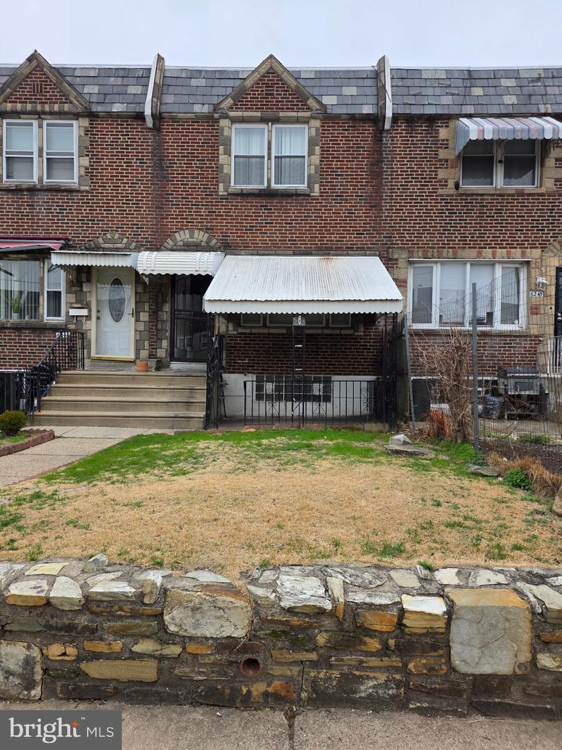 6247 Marsden St Property Photo 4