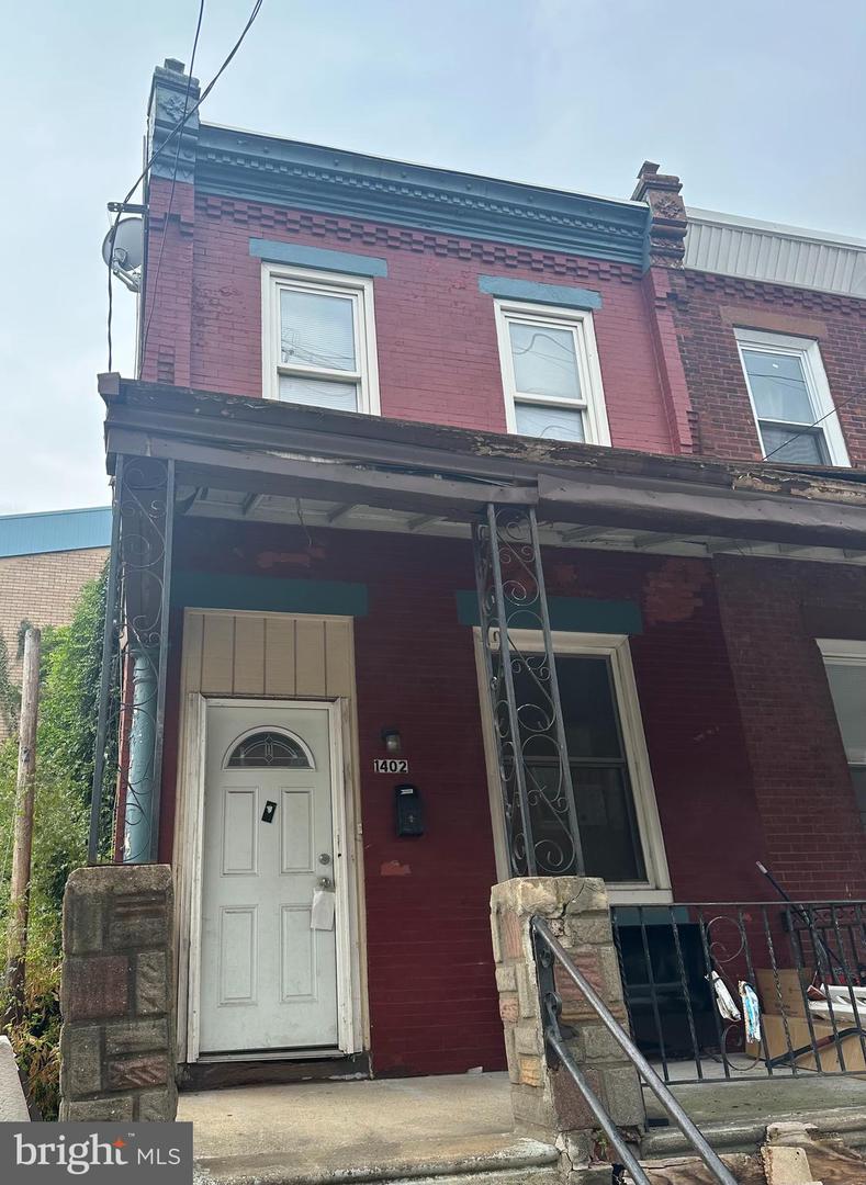 1402 Lenox Ave Property Photo 1