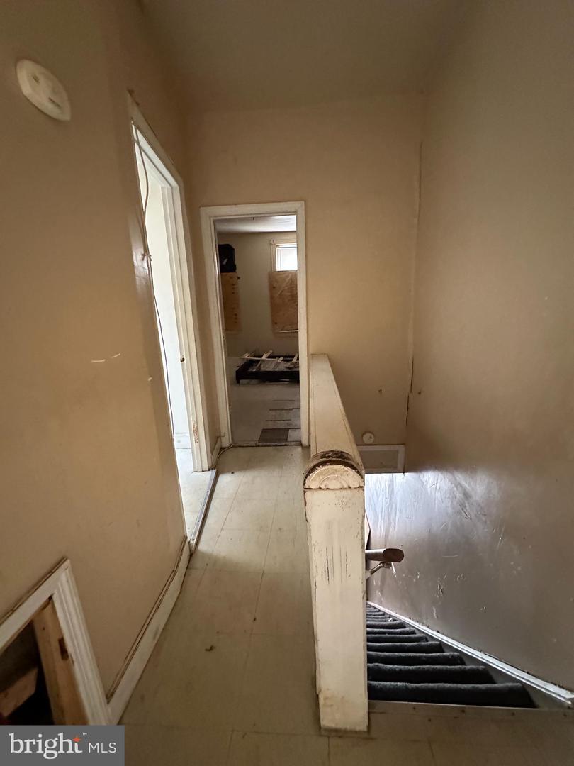 1402 Lenox Ave Property Photo 9