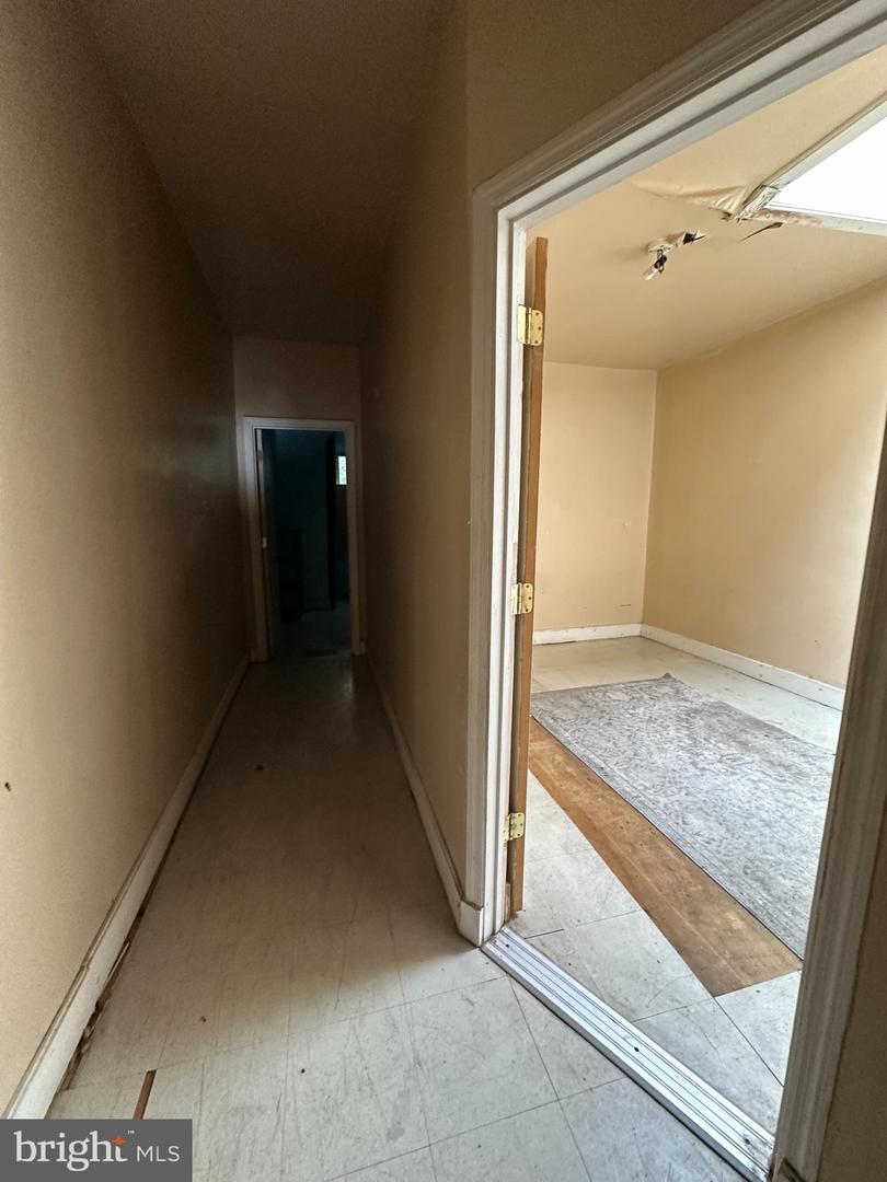 1402 Lenox Ave Property Photo 10