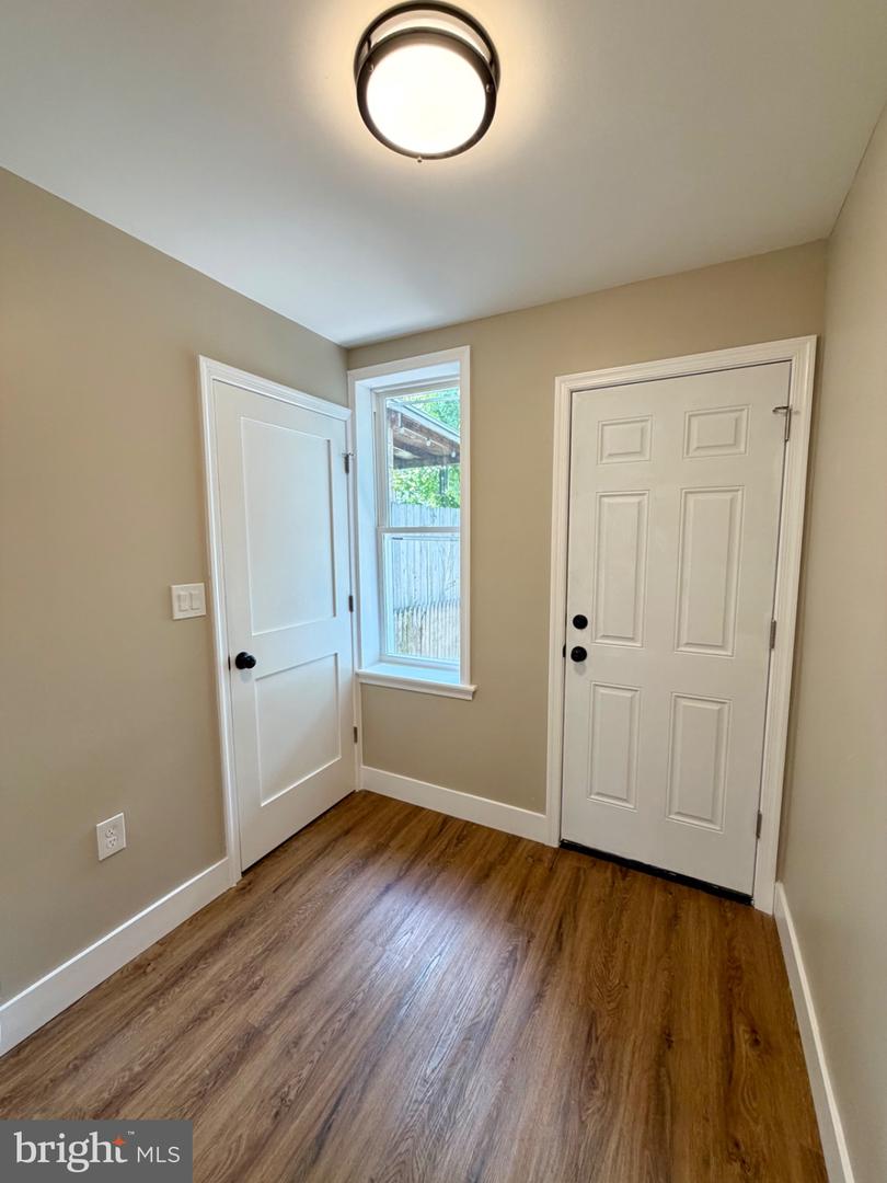 5116 Hawthorne St Property Photo 13