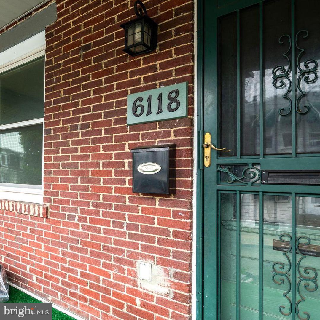 6118 Musgrave St Property Photo 3