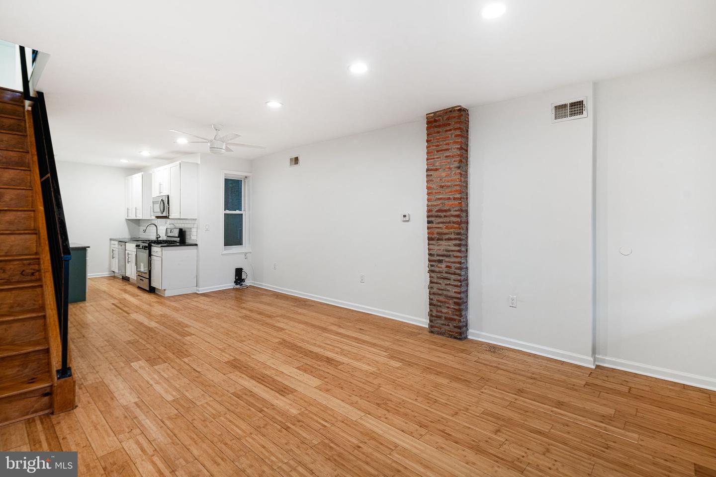 6118 Musgrave St Property Photo 5