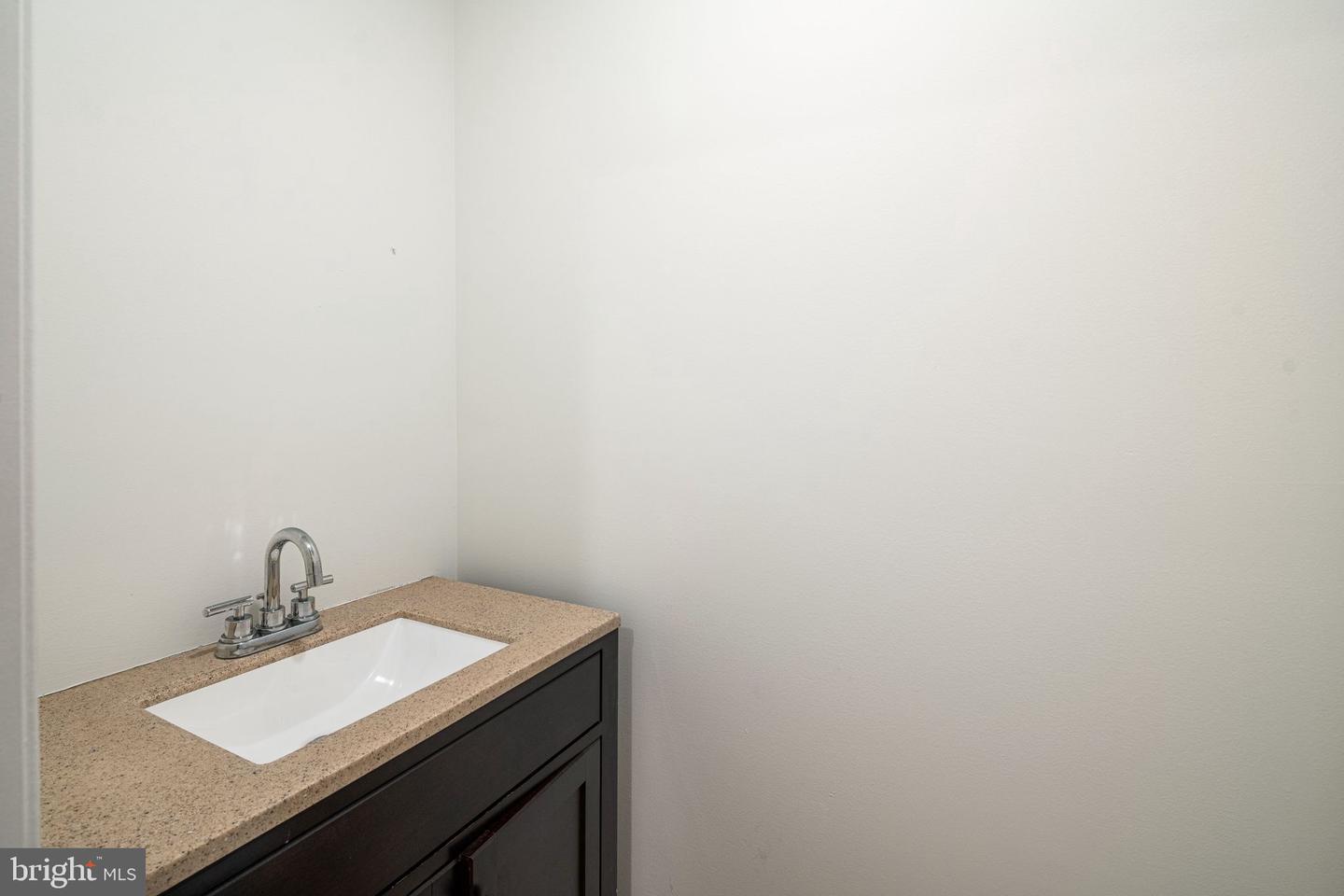 6118 Musgrave St Property Photo 9