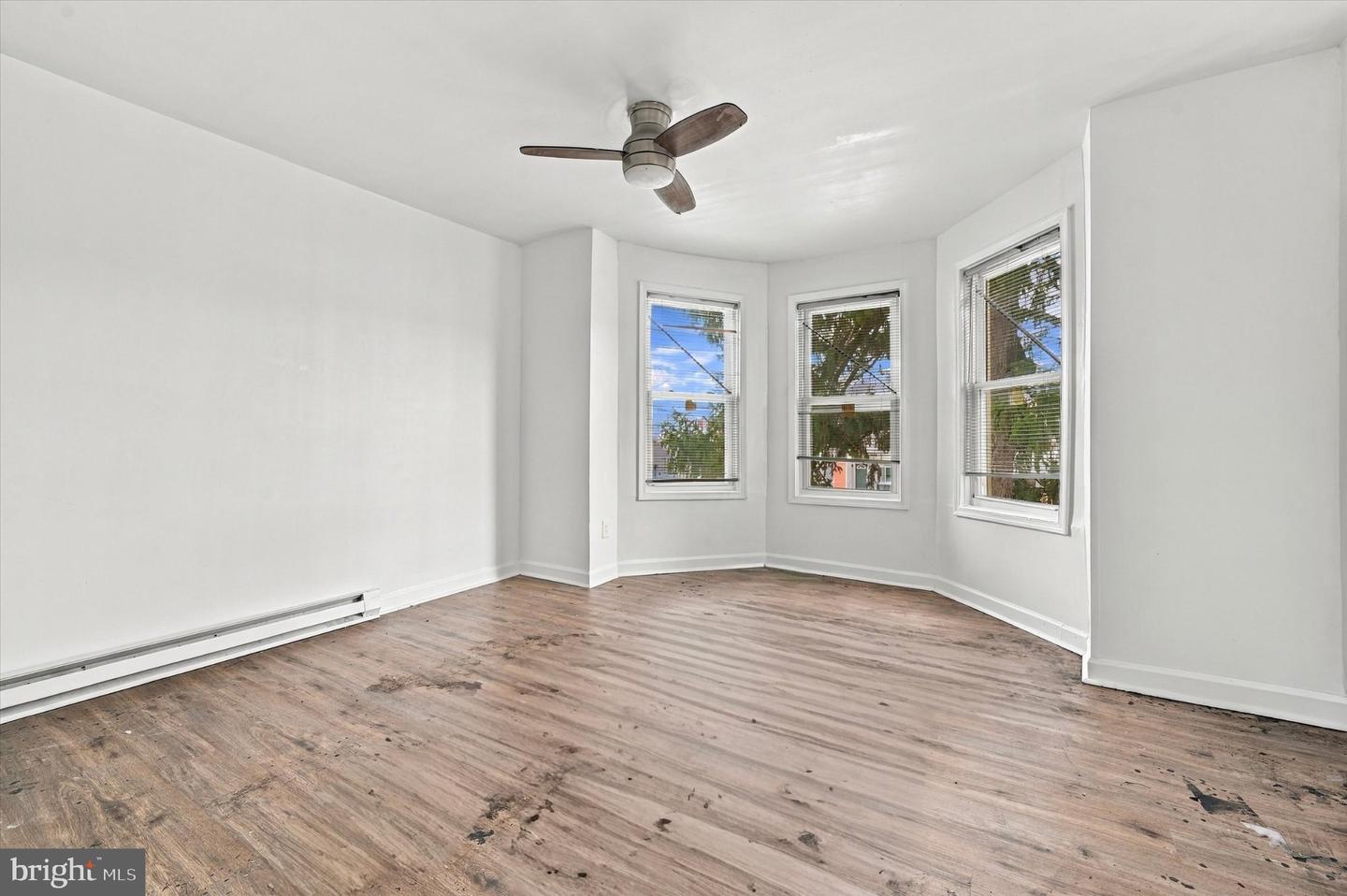 6114 Chestnut St Property Photo 10