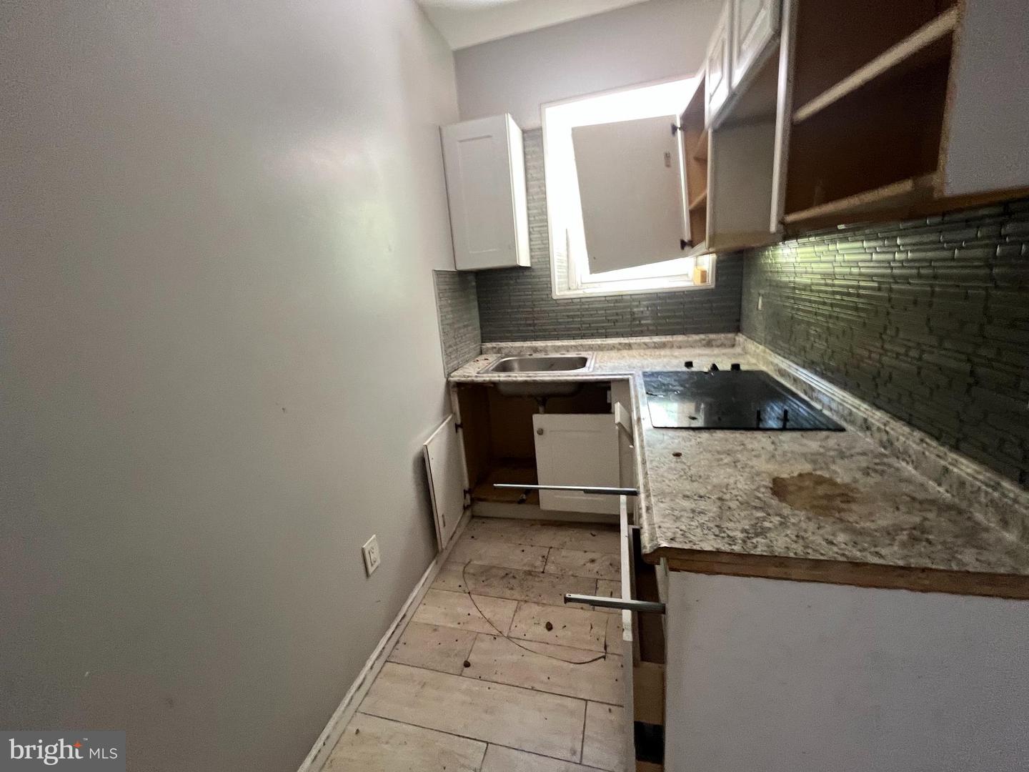 2237 N 21st St Property Photo 11