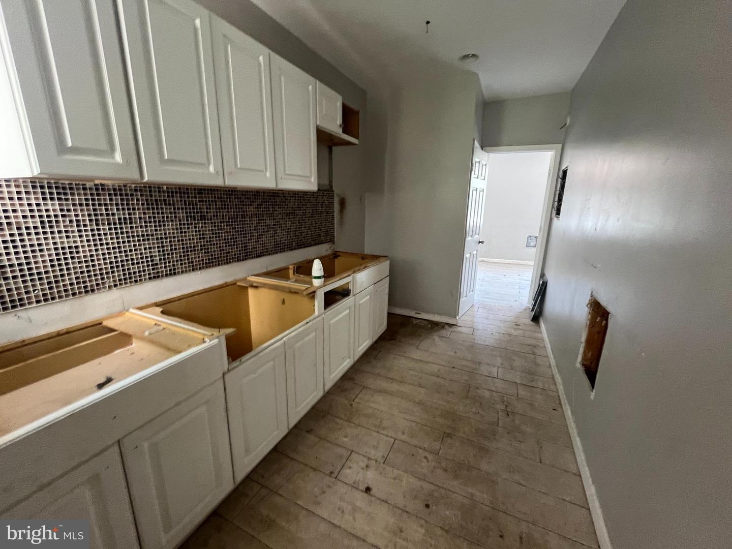 2237 N 21st St Property Photo 16
