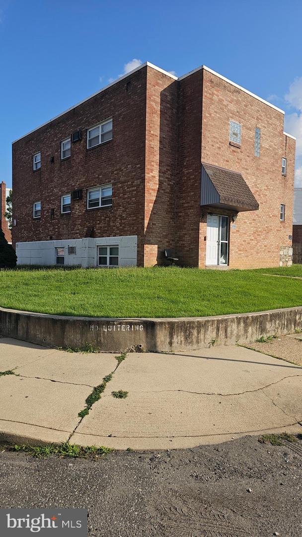 2701-03 Northview Rd Property Photo 1