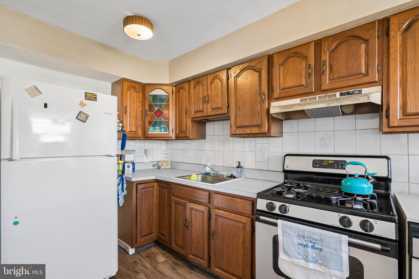 3269 Holme Ave Property Photo 12