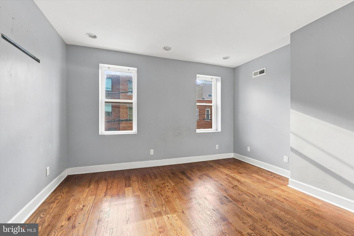 1202 S 21st St Property Photo 12