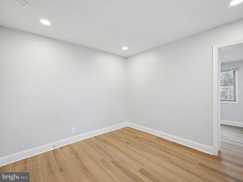 2253 Delhi St Property Photo 12