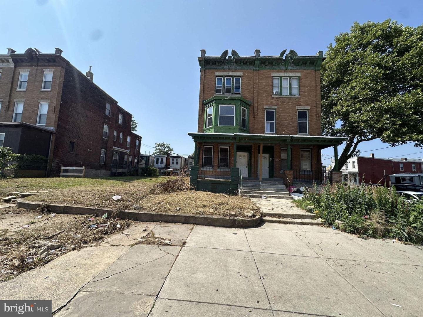 1318 W Allegheny Ave Property Photo 1
