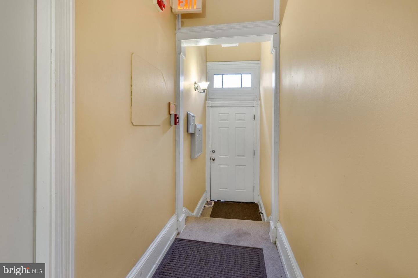 1341 Lombard St #2 Property Photo 23