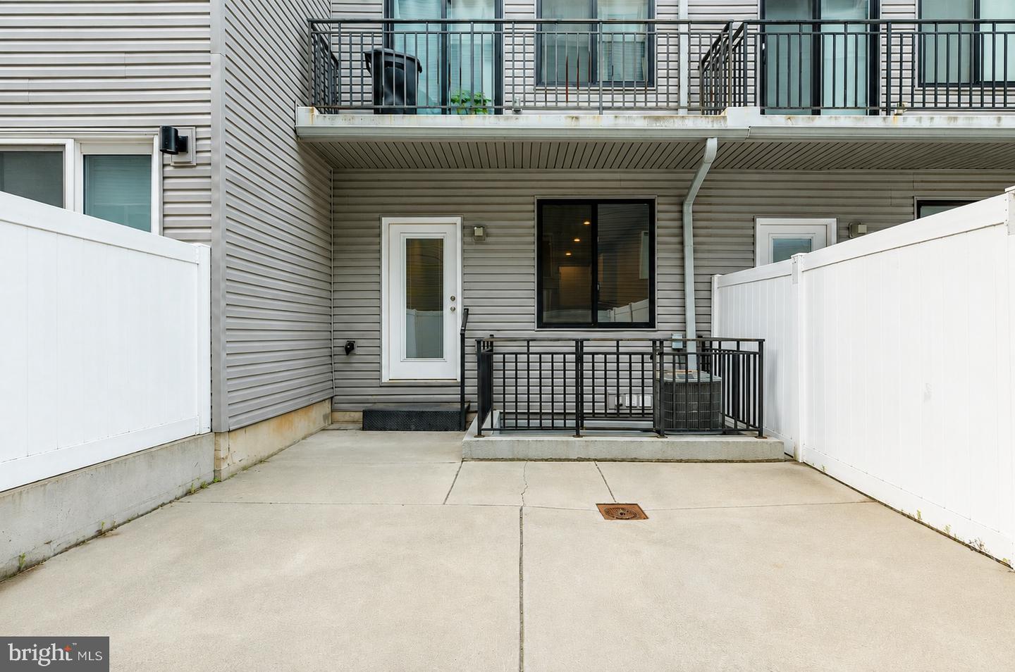 1630 Cambridge St #a Property Photo 7