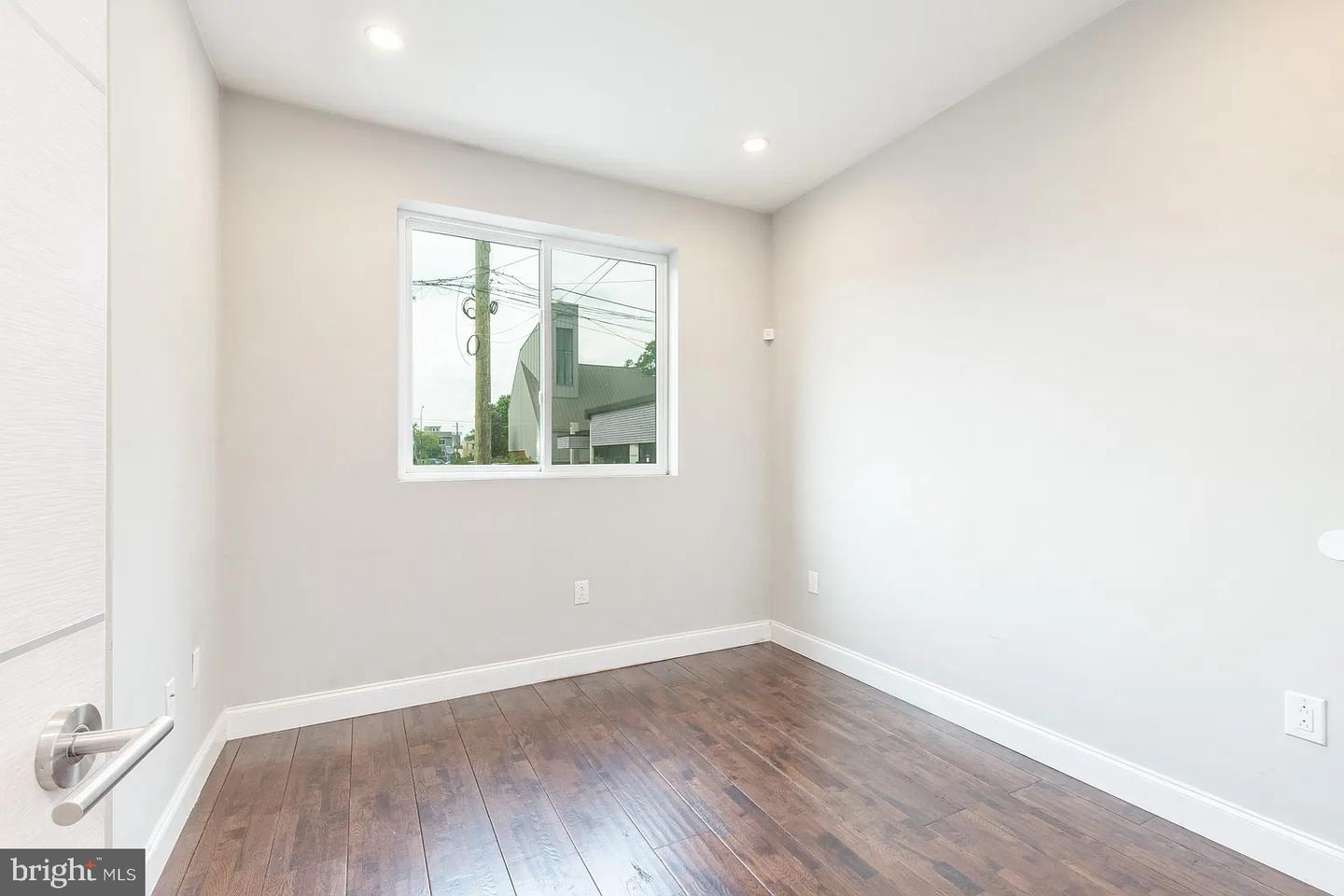 1630 Cambridge St #a Property Photo 8