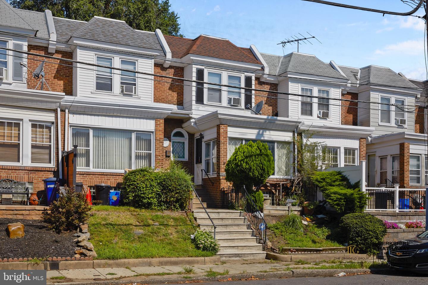 5346 LARGE ST