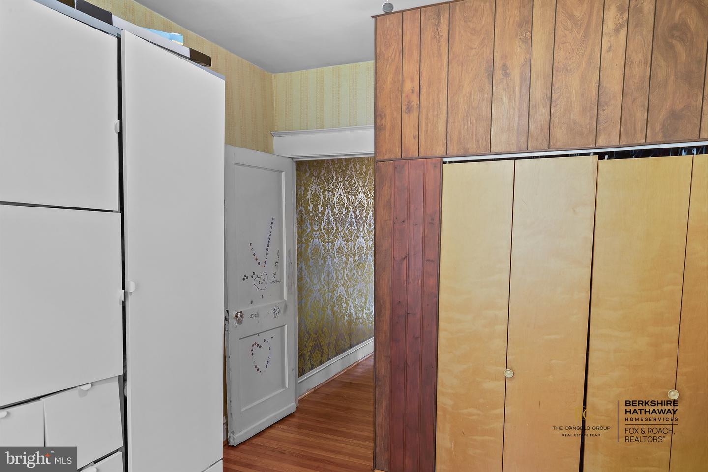 5346 Large St Property Photo 15