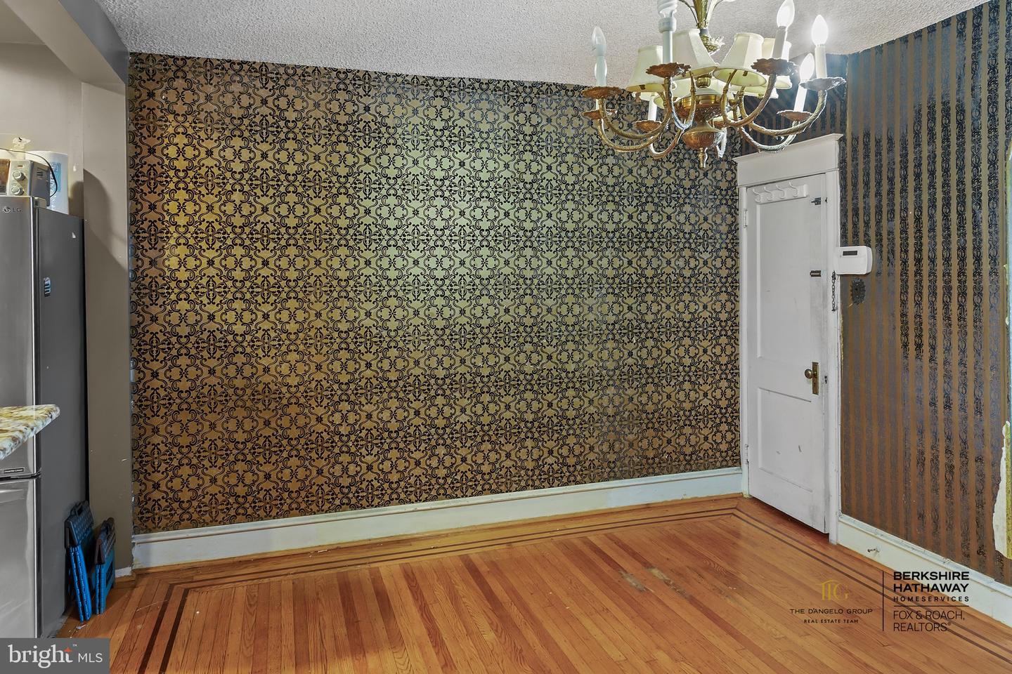 5346 Large St Property Photo 17