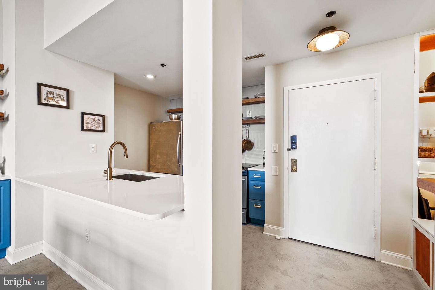 315 New St #517 Property Photo 11
