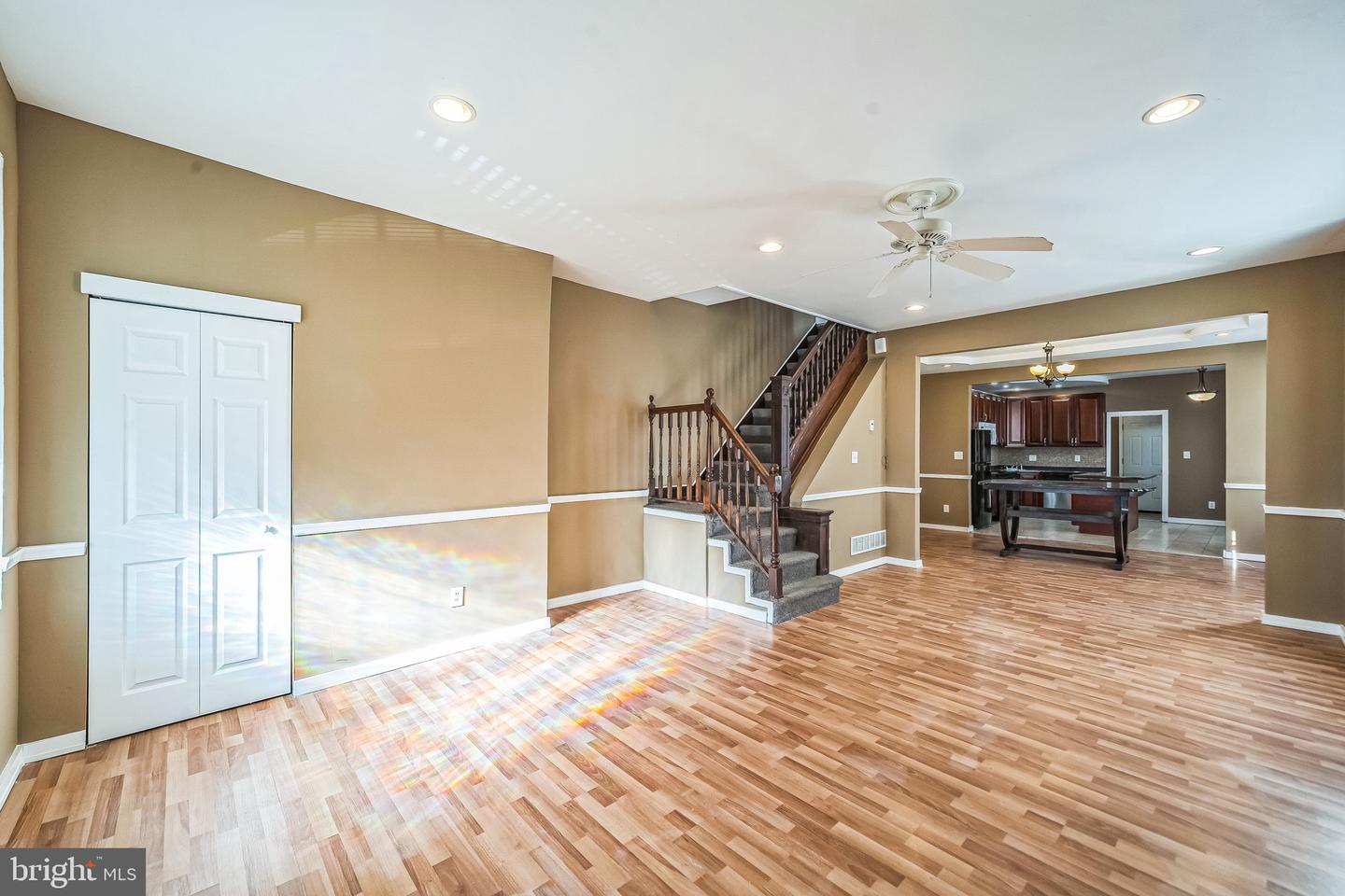 3817 Haverford Ave Property Photo 3