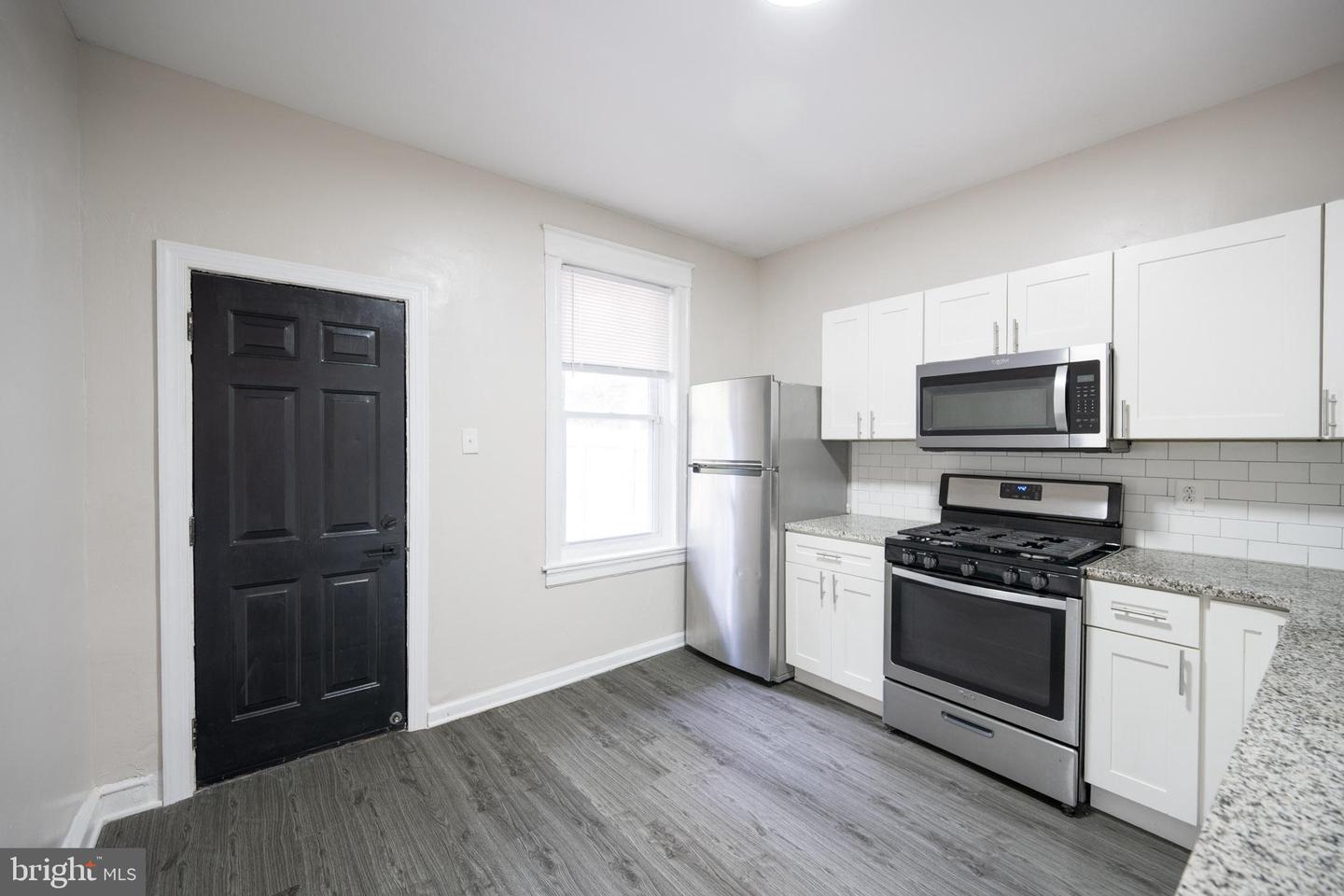 5847 Willows Ave #unit 1 Property Photo 10