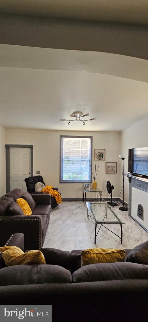 4849 Mulberry St Property Photo 3