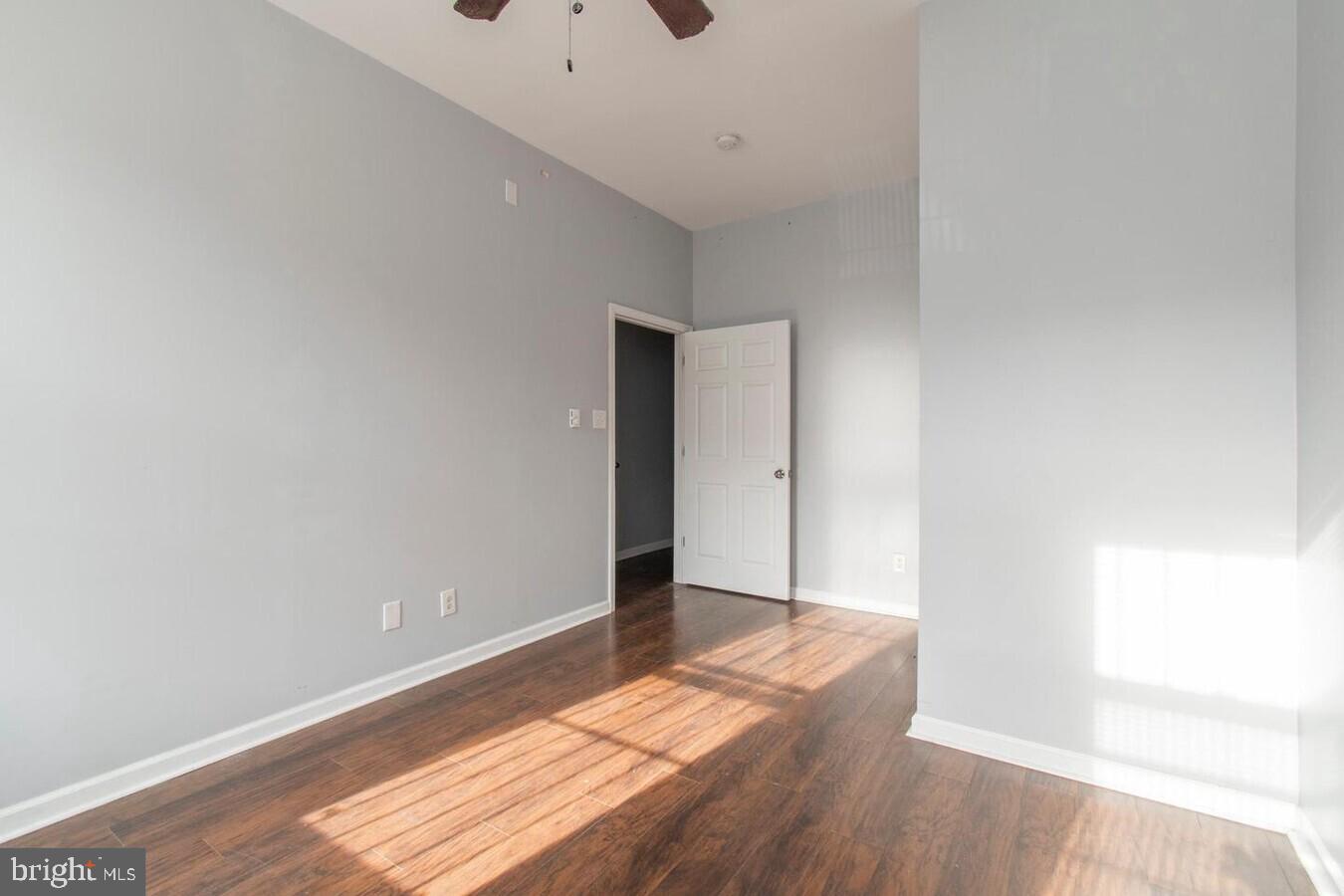 1613 W Diamond St Property Photo 7