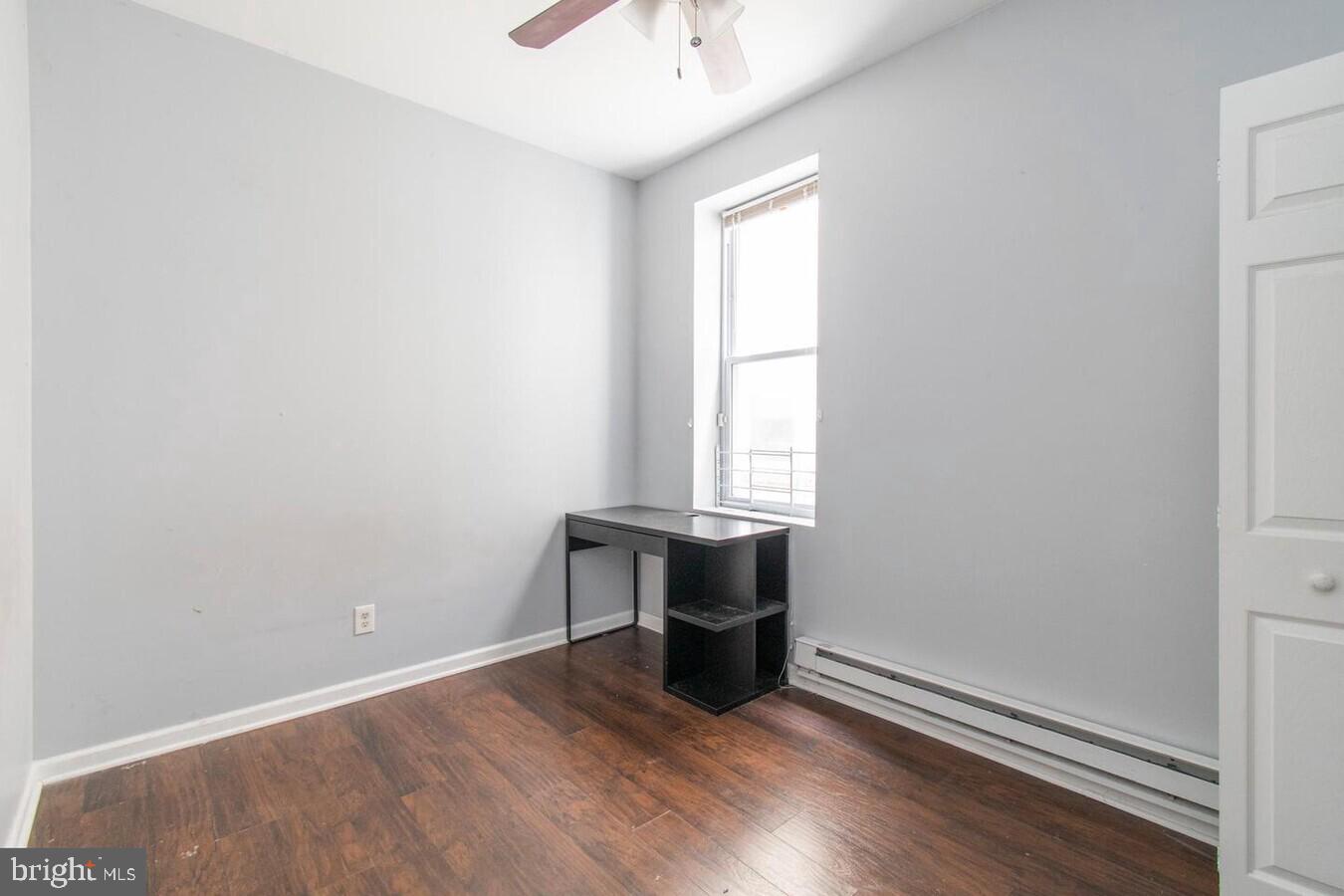 1613 W Diamond St Property Photo 8